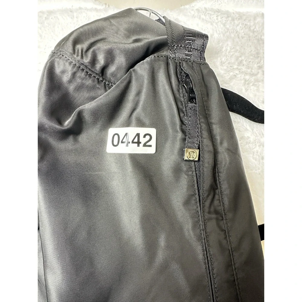 Lululemon Black Yoga Mat Bag with Shoulder Strap